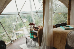 WATERFRONT LUXURY GLAMPING DOME